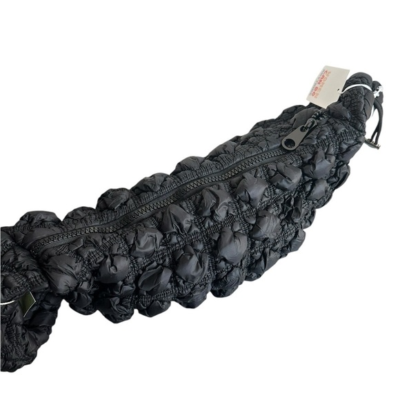 Most Wanted Quilted Crossbody Bag - Picture 3 of 8